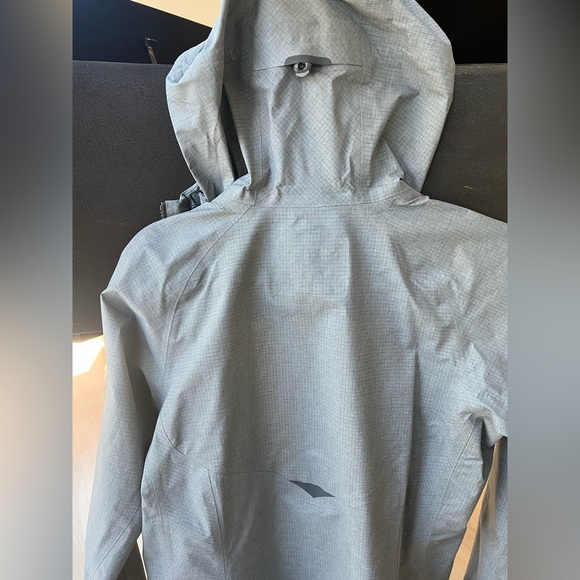 GORETEX Outdoor Research Jacket - Picture 6 of 7